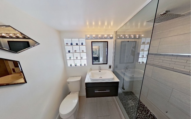 Photo - 1950 N Magnolia Rd