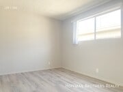 Photo - 1642 Barry Ave Unit 5