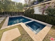 Photo - 4963 Clybourn Ave