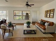 Photo - 11559 Blix St