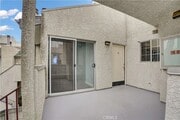 Photo - 20155 Keswick St Townhome