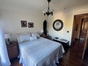 Photo - 2034 Gillespie St