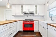 Photo - 16311 Woodstock Ln