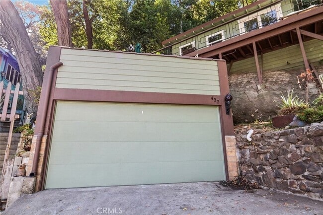 Photo - 432 Fernwood Pacific Dr
