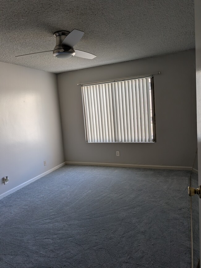 Bedroom with new carpet and fan - 215 Atlantic Ave Unit Atlantic plaza
