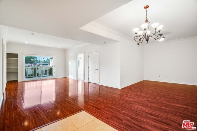 Photo - 3328 Oakhurst Ave Unit 109