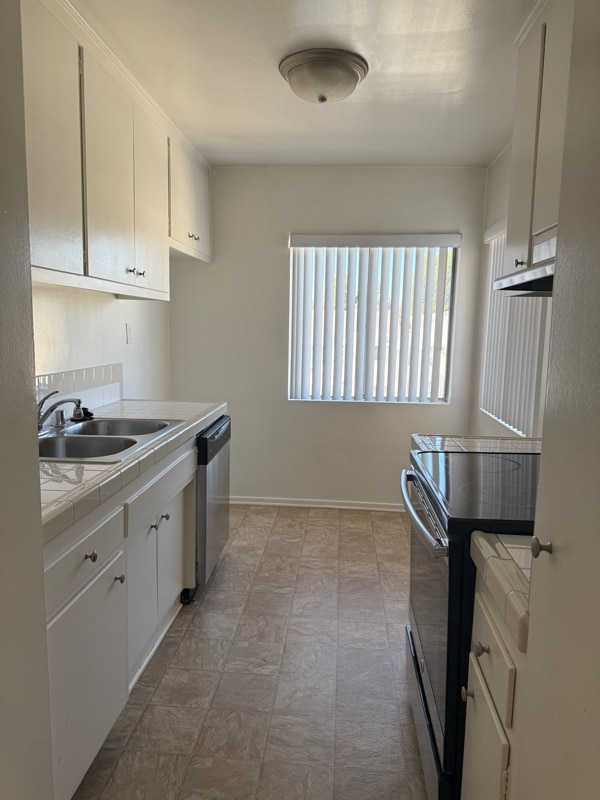 Photo - 11929 Weddington St Apartment