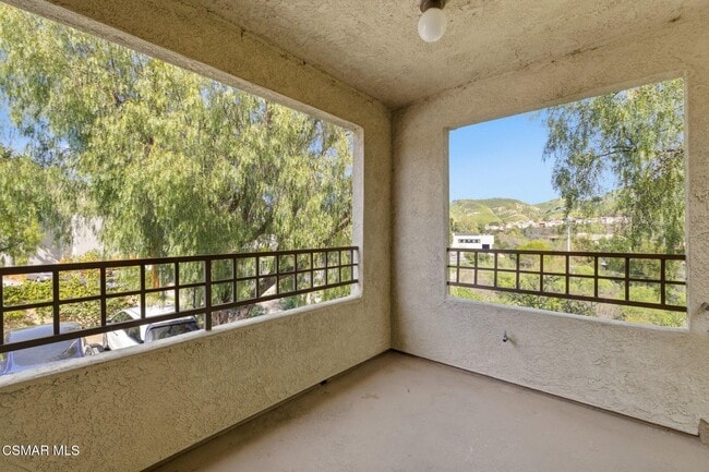 Photo - 4240 Lost Hills Rd