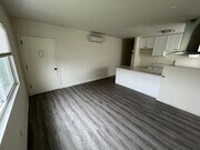 Photo - 2428 Michigan Ave Apartment Unit 2
