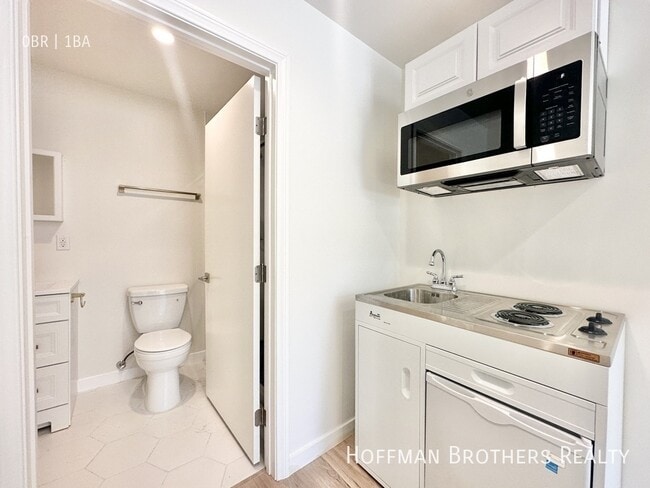 Photo - 11955 Rochester Ave