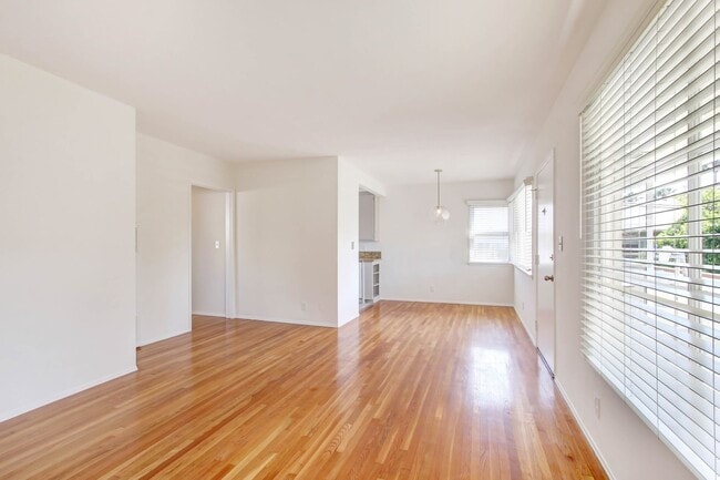 Photo - 1011 19th St Unit D