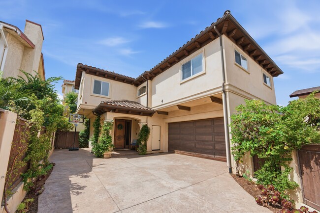 Building Photo - 1718 Harriman Ln Unit #B