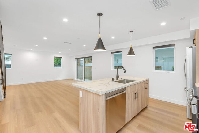 Photo - 12704 Pacific Ave