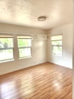 Photo - 2032 Vista Del Mar Ave Unit 6