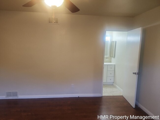 Photo - S-354 Fowler Ave Unit B