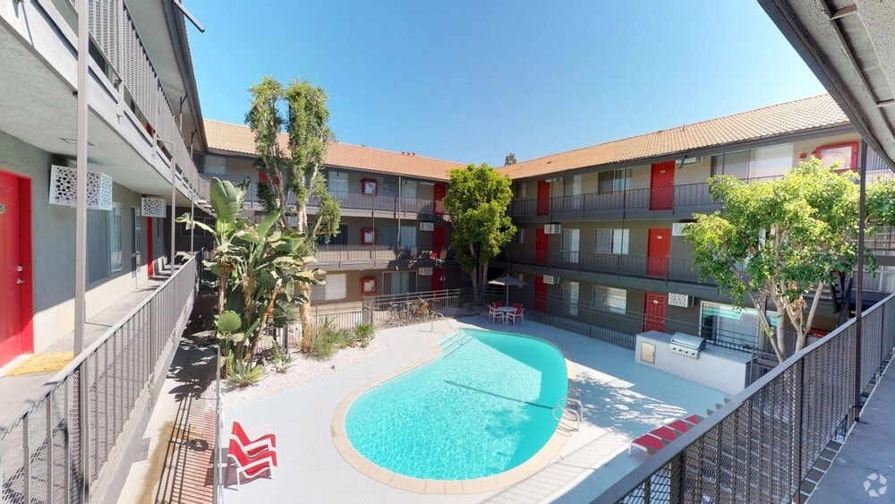 3D Tour - Dwell Apartment Homes