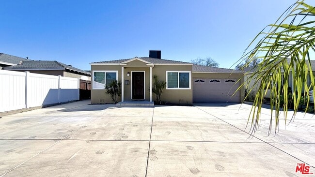 Photo - 11836 Rialto St