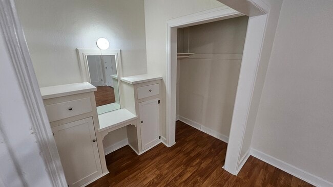 Photo - 727 S Coronado St Unit 302