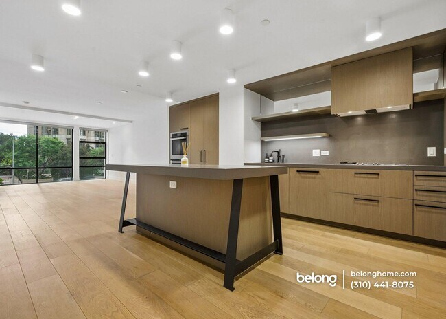Photo - 10777 Wilshire Blvd Unit 210