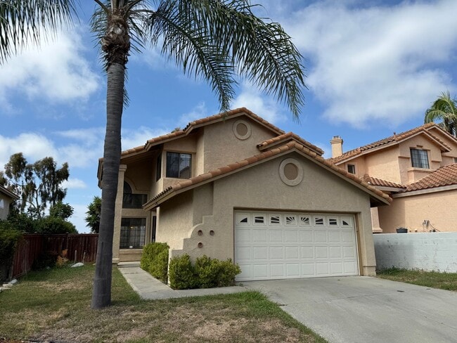 Beautiful 4B/2.5BA House in Vista w/ Attac... - Beautiful 4B/2.5BA House in Vista w/ Attac...