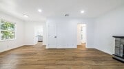 Photo - 5816-5818 Kester Ave. Unit 5816