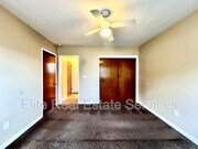 Photo - 9124 Rosedale Dr