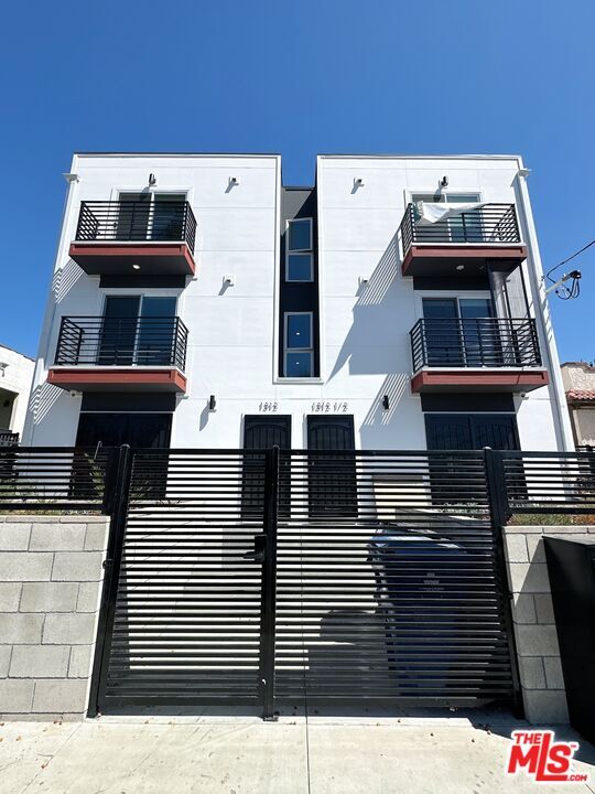Photo - 1312 Mariposa Ave Apartment