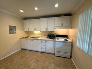 Plan B - Kitchen/Dining Area - Pacific Park