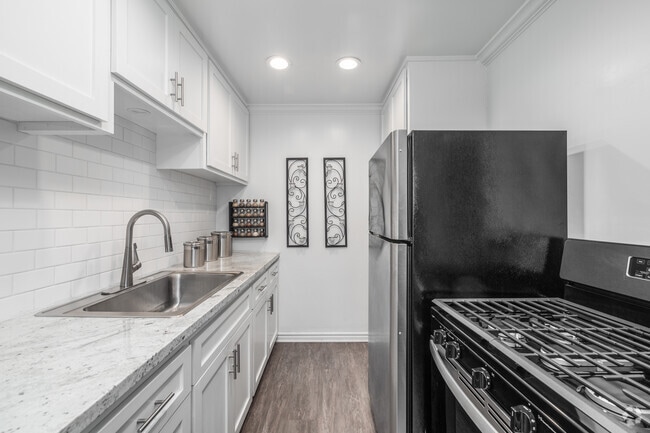 1BR, 1BA - 700SF - Kitchen - Village Apartments