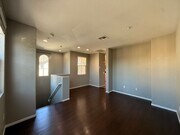 Photo - Stylish Eastlake Townhome with Pool Access...