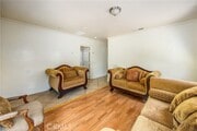 Photo - 2880 Woodbine St House