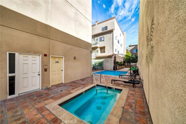 Photo - 10626 Valley Spring Ln Unit 108