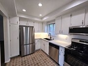 Photo - 2349 S Bentley Ave
