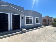 Photo - 1702 W 60th St Townhome