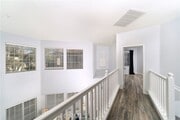 Photo - 707 Yorkshire Townhome