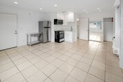 Photo - Balboa Unit #C (Back-Upper)