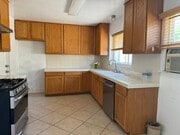 Photo - 1731 S San Gabriel Blvd House