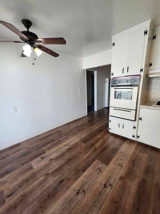 Photo - 1 Month FREE!! Gated Community - Spacious 2 bdrm unit in La Mesa