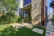 Photo - 744 Marine St