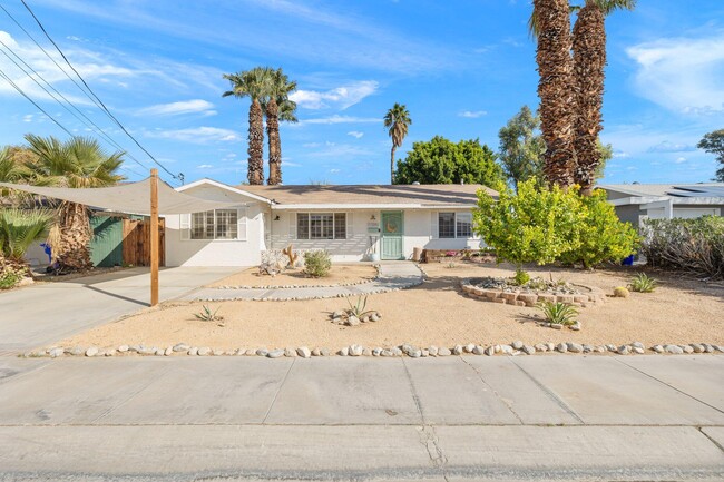 Photo - 77590 California Dr House