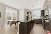 Photo - 2753 Waverly Dr Unit 806