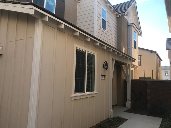 Photo - Luxury home 4Bedroom 3.5Bathroom in Chino