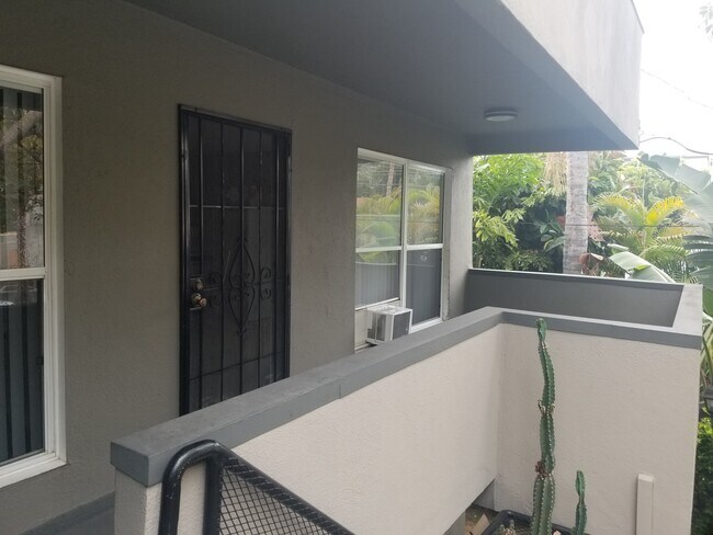 Photo - Chateau Sycamore Apartments