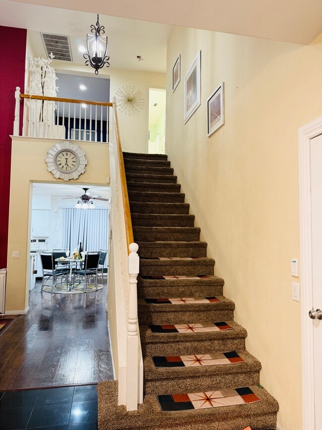 Photo - 1985 Meridian St