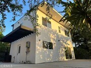 Photo - 22823 Crespi St