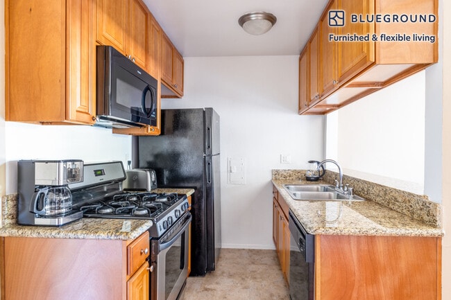 Photo - 14355 Huston St Unit SI FL2-ID460