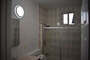 Photo - 1220 W 45th St