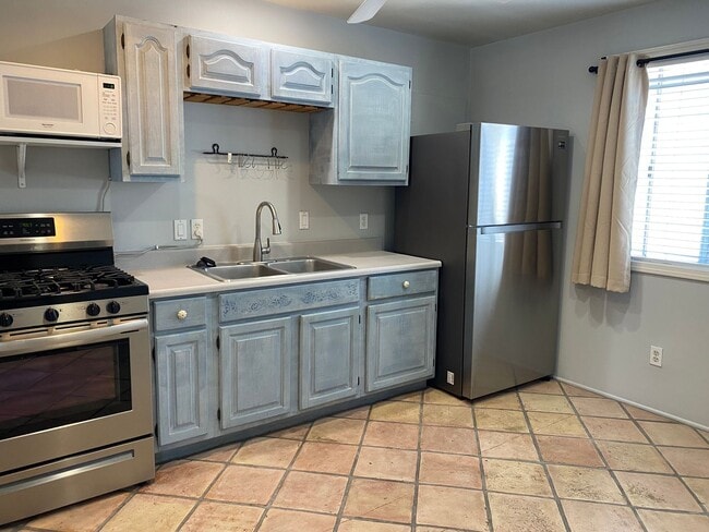 Photo - Upstairs Unit in CDM, Available 08/14/26!!