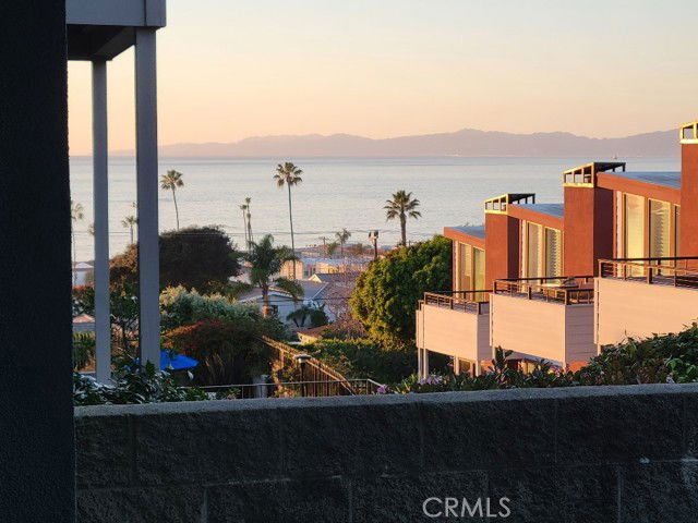 Photo - 400 Palos Verdes Blvd