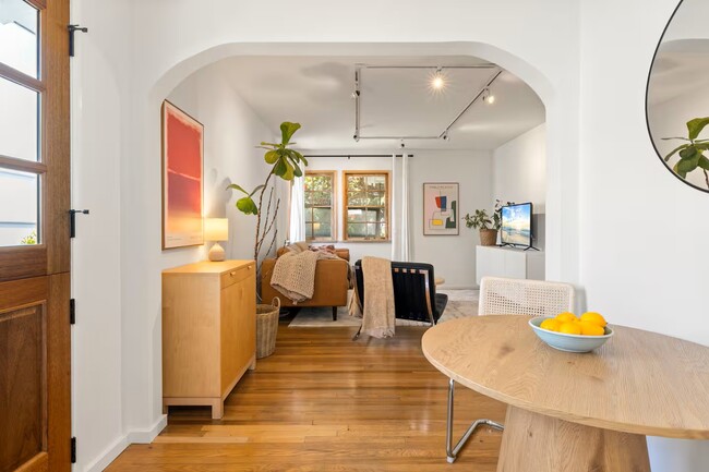 Building Photo - 8327 Wiley Post Ave Rental
